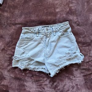 Abercrombie and Fitch, 24/00, light wash